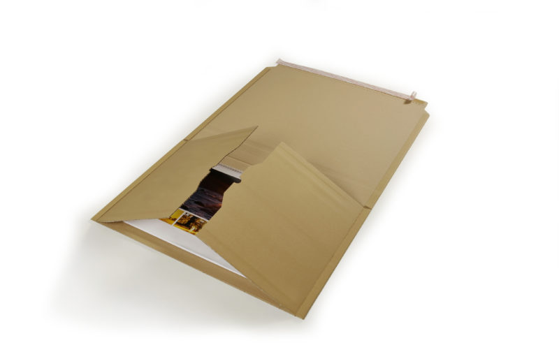 Photo de couverture d'emballage maxi