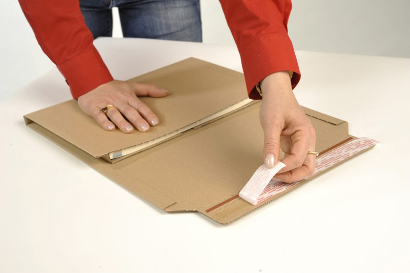 Décoller les bandes de protection en silicone Multistarlight